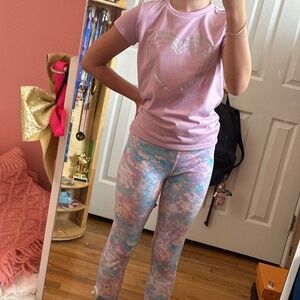 Girls Under Armor Cotton Candy Motion Printed Crop Leggings